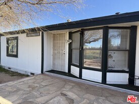 3150 Stone Ave in Rosamond, CA - Building Photo