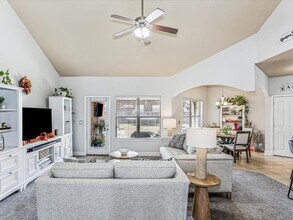 405 Pendo Pl in Crestview, FL - Building Photo - Building Photo