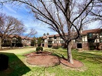 Village Park at Barclay Square photo'