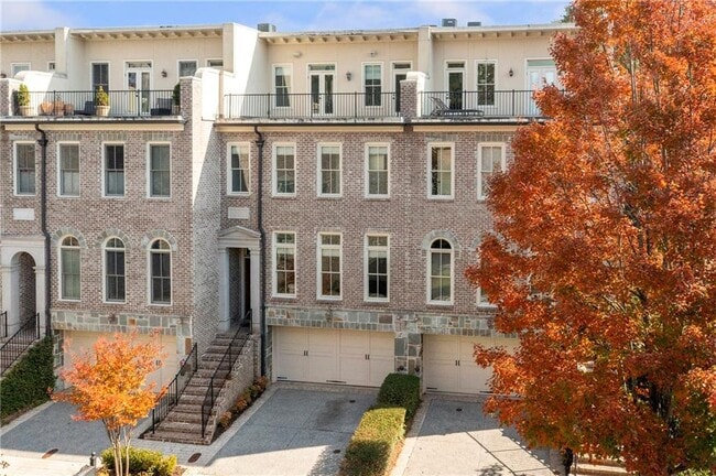 property at 58 Sheridan Dr NE