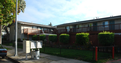 Nancy Lane Apartments in San Jose, CA - Building Photo - Building Photo