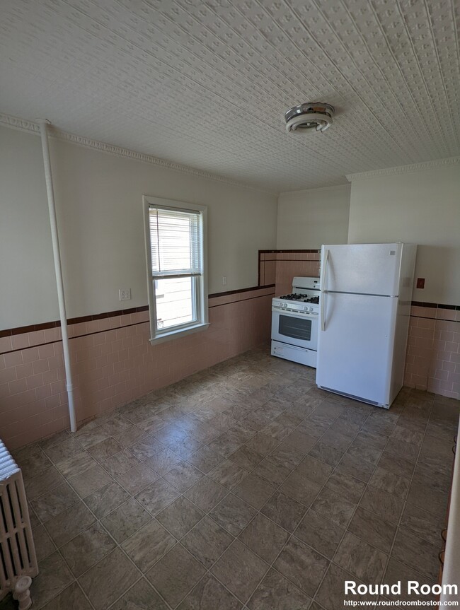 33 Winship St, Unit 1 in Boston, MA - Building Photo - Building Photo
