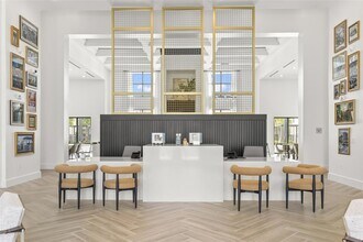 7210 Interbay Blvd, Unit B2 in Tampa, FL - Building Photo - Building Photo