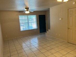 610 N Detroit Ave in Russellville, AR - Building Photo - Building Photo