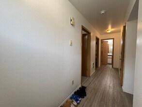 2324 Happy Ct in Bellingham, WA - Building Photo - Building Photo