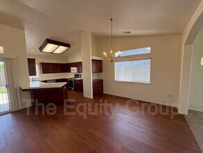 1441 Bay St in Lemoore, CA - Building Photo - Building Photo