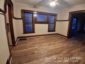 622 E 6th St in Erie, PA - Building Photo