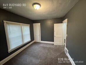 849 Rudyard Rd in Cleveland, OH - Building Photo - Building Photo