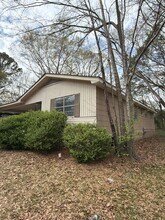 228 Catalina Cir in Jackson, MS - Foto de edificio - Building Photo
