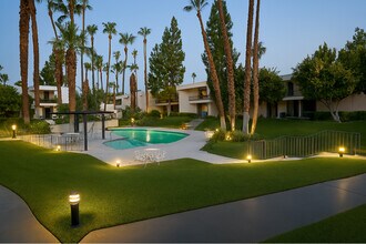 5301 E Waverly Dr in Palm Springs, CA - Building Photo - Building Photo