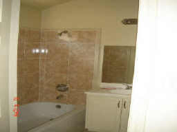 6442 Grapevine St in Houston, TX - Foto de edificio - Building Photo