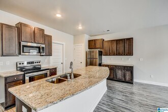 5735 Cheshire Cove Cir in Mc Calla, AL - Building Photo - Building Photo