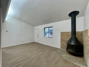 1114-1116 Hazelton St in San Marcos, TX - Building Photo - Building Photo