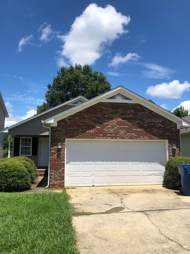 property at 311 Parker Pl SW