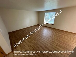 1702 Sulky Dr SE-Unit -Unit A in Lacey, WA - Foto de edificio - Building Photo