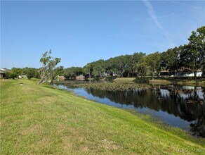 9815 E Pebble Creek Ct in Inverness, FL - Building Photo - Building Photo