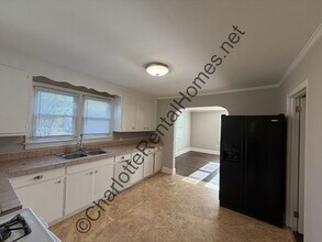 266 Georgia St SW in Concord, NC - Building Photo - Building Photo