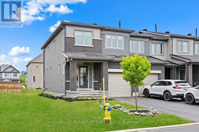 602 Geranium Walk in Ottawa, ON - Building Photo - Building Photo