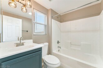 6635 Weeping Pine St in Las Vegas, NV - Building Photo - Building Photo