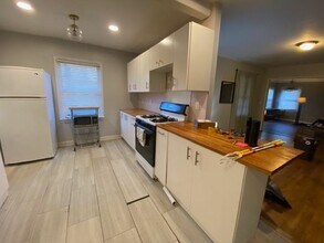 3829 Guernsey Ave in Memphis, TN - Building Photo - Building Photo