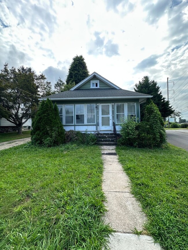 57 S Brighton Ave in Upper Darby Township, PA - Building Photo - Building Photo