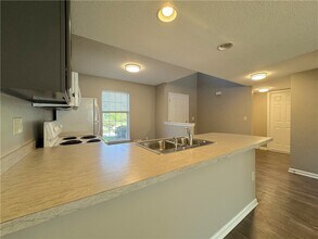 35 Captains Cove Ln in Webster, NY - Building Photo - Building Photo