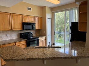 2048 Alta Meadows Ln in Delray Beach, FL - Building Photo - Building Photo