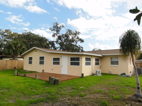 718 Sara Jane Ln in Merritt Island, FL - Building Photo - Building Photo