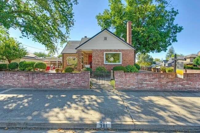 property at 391 5th St