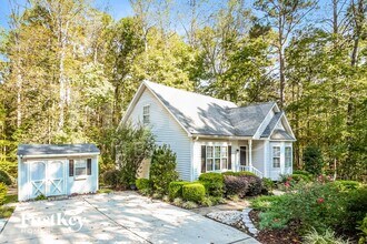 8900 Juaquin Ln in Raleigh, NC - Building Photo - Building Photo