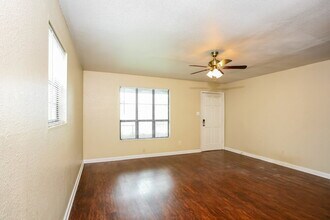 913 Joe Bailey St in Royse City, TX - Building Photo - Building Photo