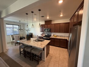 614 Aromas Pl in Soledad, CA - Building Photo - Building Photo