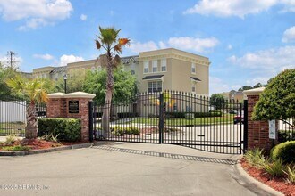 4528 Capital Dome Dr in Jacksonville, FL - Building Photo - Building Photo