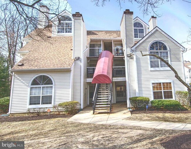 property at 1007 Fallcrest Ct