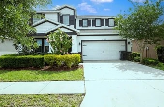 6309 Sunsail Pl in Apollo Beach, FL - Foto de edificio - Building Photo