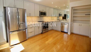 201 Cleveland Ct in Mill Valley, CA - Building Photo - Building Photo