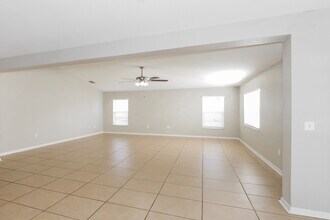 8834 Pebblebrooke Dr in Lakeland, FL - Building Photo - Building Photo