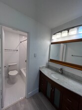 5626 Preston Oaks Rd in Dallas, TX - Building Photo - Building Photo