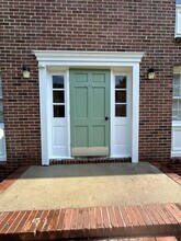 341-343 Corbin Ave in Macon-Bibb, GA - Foto de edificio - Building Photo