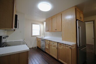 2113 E Oak St in Caldwell, ID - Building Photo - Building Photo