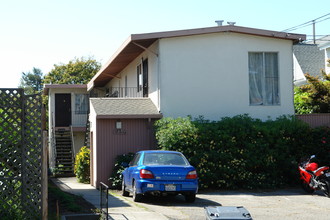 1936 Stuart St in Berkeley, CA - Building Photo - Building Photo