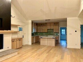 1708 Carter St in Bastrop, TX - Building Photo - Building Photo