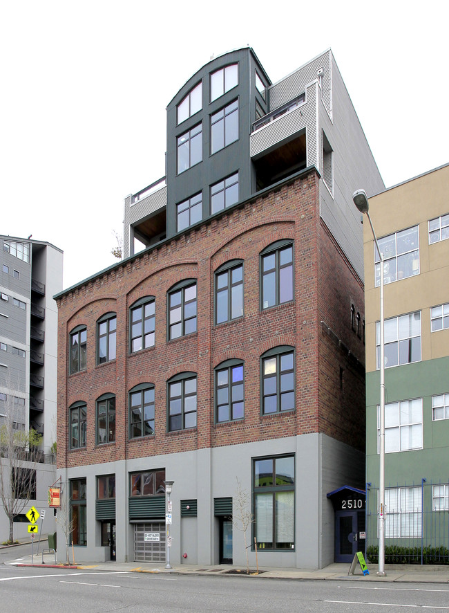 81 Vine in Seattle, WA - Building Photo - Building Photo