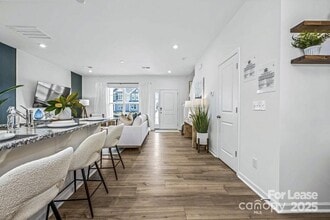 10219 Guardian Dr in Charlotte, NC - Building Photo - Building Photo