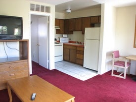 Kyle House Apartments in Las Vegas, NV - Building Photo