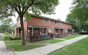 1-65 Cather Cres in Toronto, ON - Building Photo - Building Photo