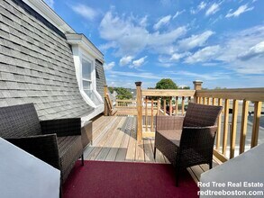 98 Franklin St, Unit 3 in Quincy, MA - Building Photo - Building Photo