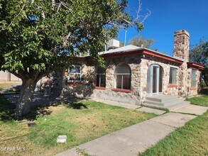 6643 Westside Dr in Canutillo, TX - Building Photo - Building Photo