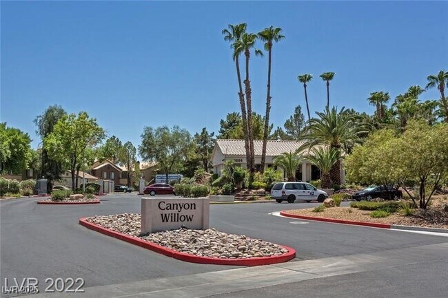 3101 Casey Dr in Las Vegas, NV - Building Photo - Building Photo