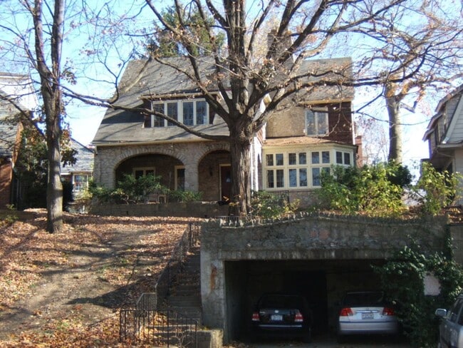 property at 1994 Iuka Ave